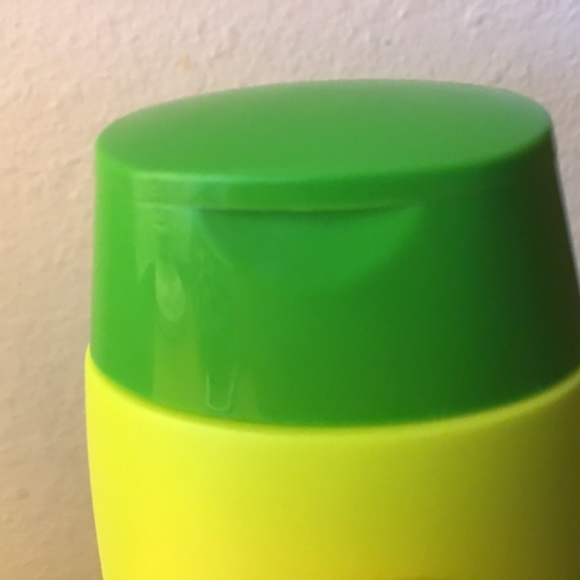 Lice Shield Shampoo & Conditioner in 1 - Picture 6 of 6